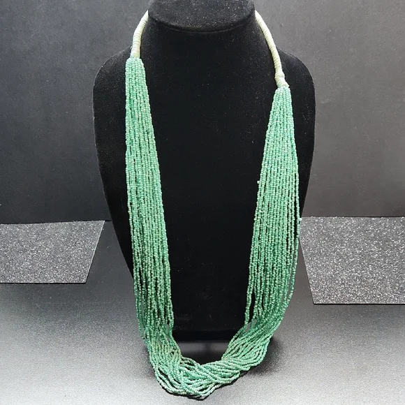 Elegant Green and Blue Beaded Necklace Lot Of 6 - Picture 2 of 14